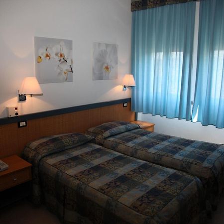 Albergo Rossella Castiglione della Pescaia Ruang foto
